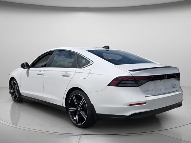Used 2025 Honda Accord Sport image 7