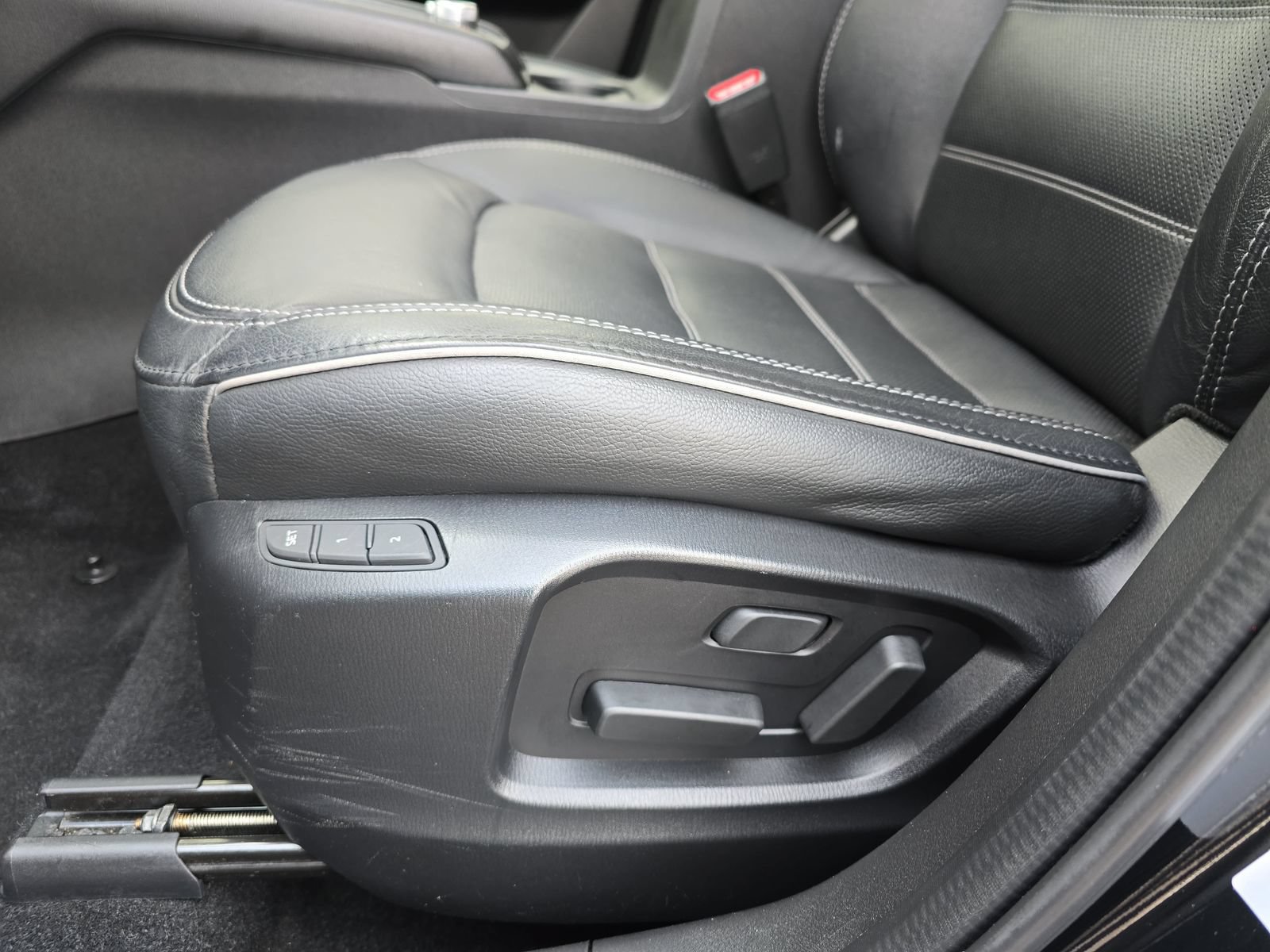 Used 2025 MAZDA CX-5 AWD 2.5 S w/ Preferred Package image 31