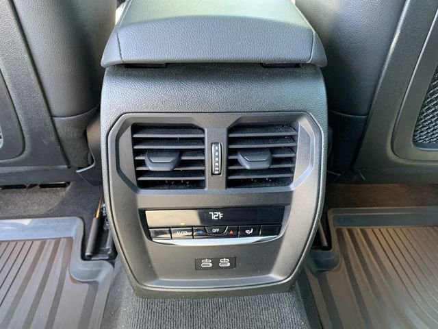 Used 2022 BMW 330i xDrive Sedan w/ Driving Assistance Package AWD/4WD image 31