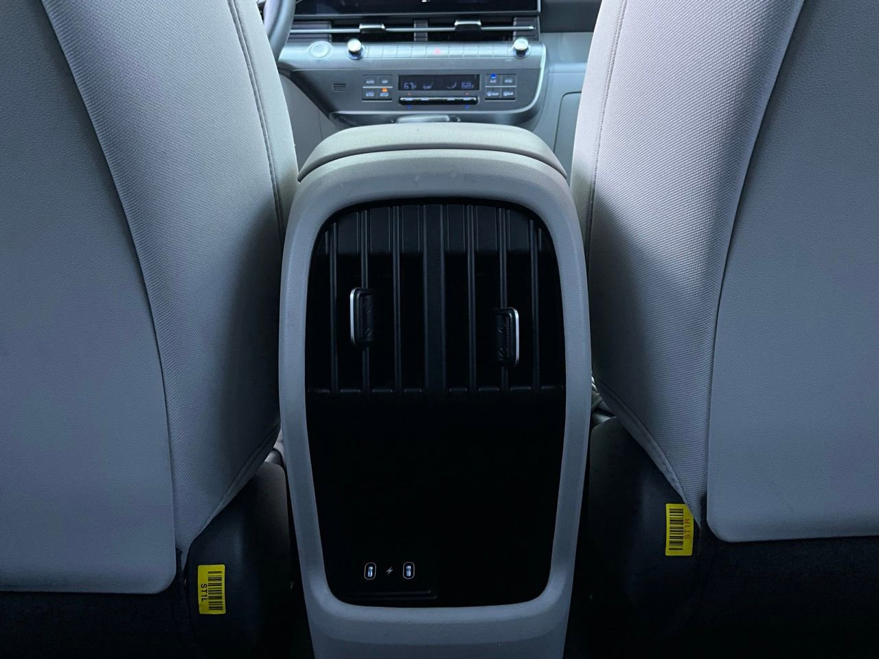 Used 2025 Hyundai Kona SEL image 12