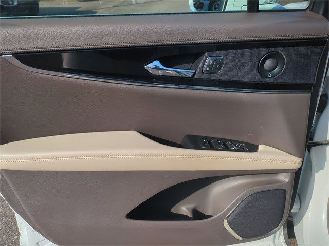 Used 2021 Lincoln Nautilus Reserve w/ Equipment Group 201A image 17