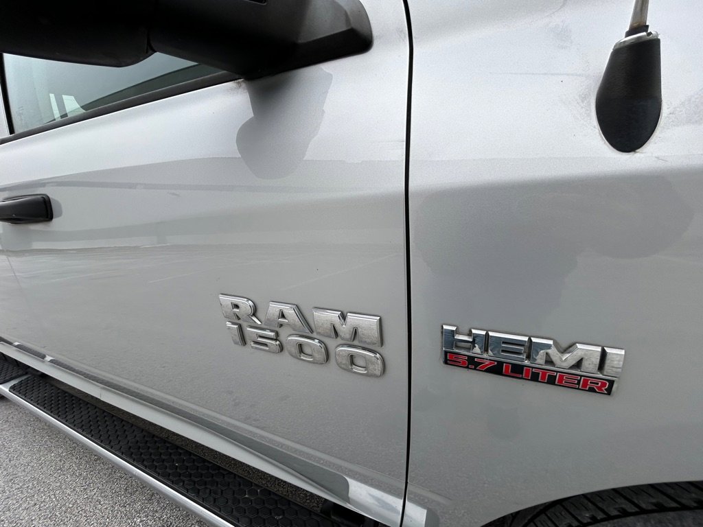 Used 2014 RAM 1500 Express w/ Ram Charger Package image 15