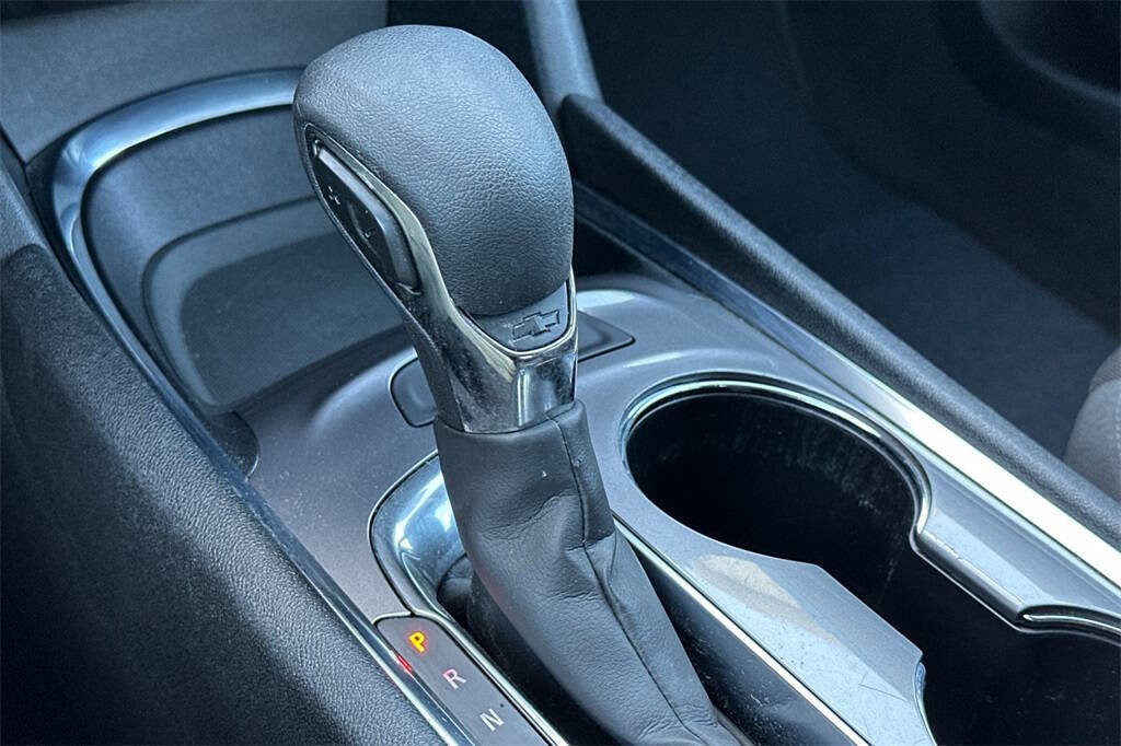 Used 2023 Chevrolet Malibu LT image 20