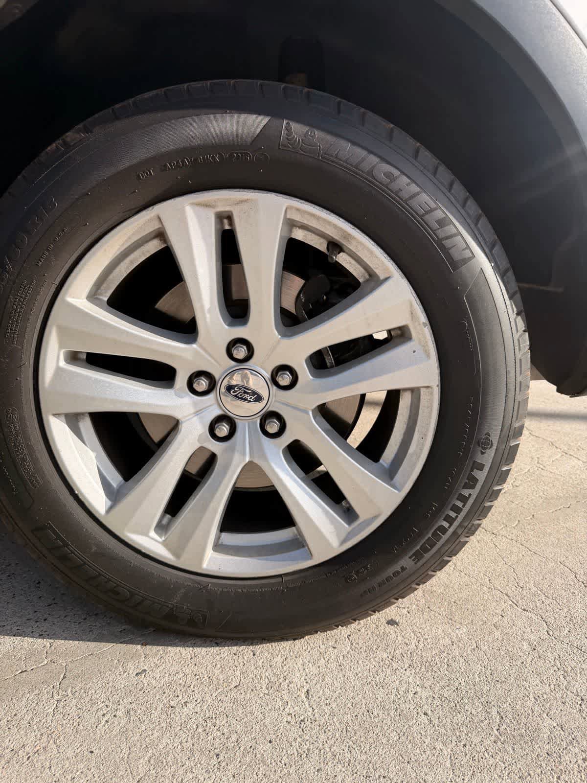 Used 2018 Ford Explorer XLT w/ Equipment Group 201A AWD/4WD image 20