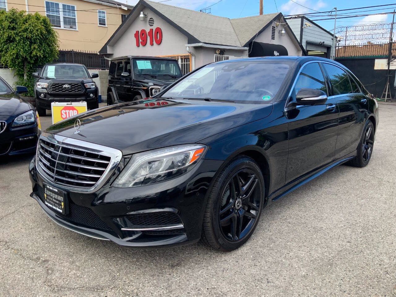 Used 2017 Mercedes-Benz S 550 Sedan image 3