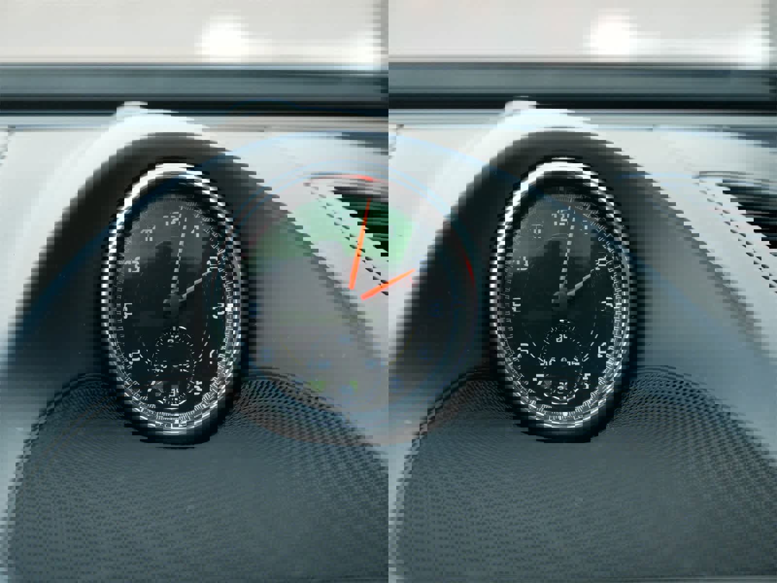 Used 2014 Porsche Cayenne Turbo image 14