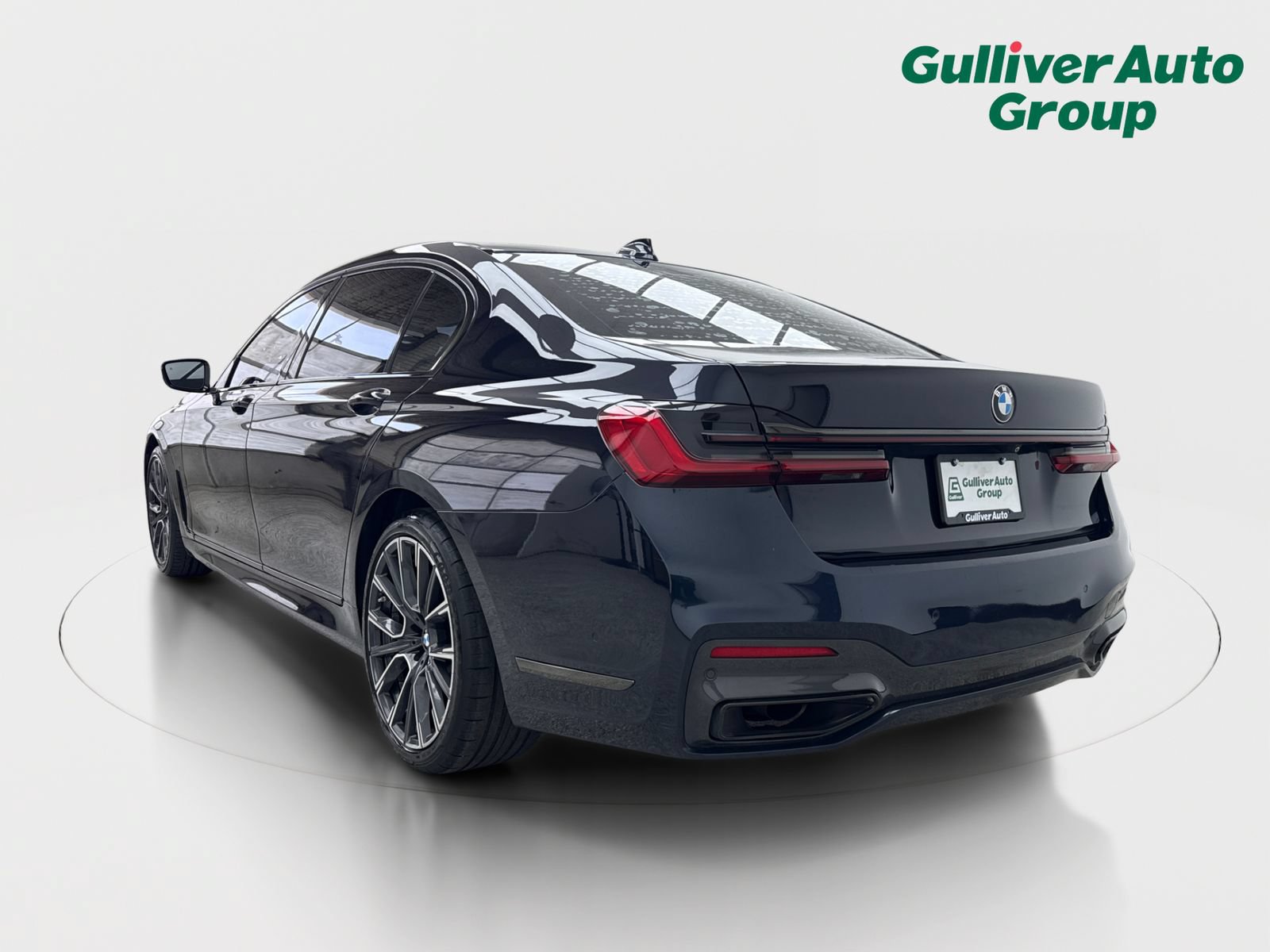 Used 2020 BMW 740i xDrive w/ M Sport Package AWD/4WD image 5