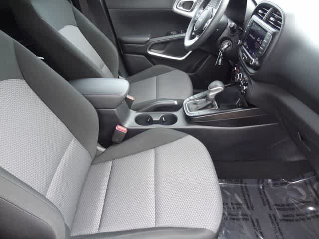Used 2024 Kia Soul LX w/ Option Group 015 FWD image 12