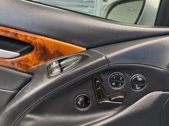Used 2007 Mercedes-Benz SL 550 w/ Premium Pkg I image 27