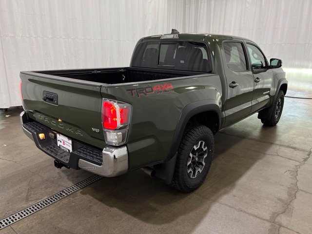 Used 2022 Toyota Tacoma TRD Off-Road AWD/4WD image 5