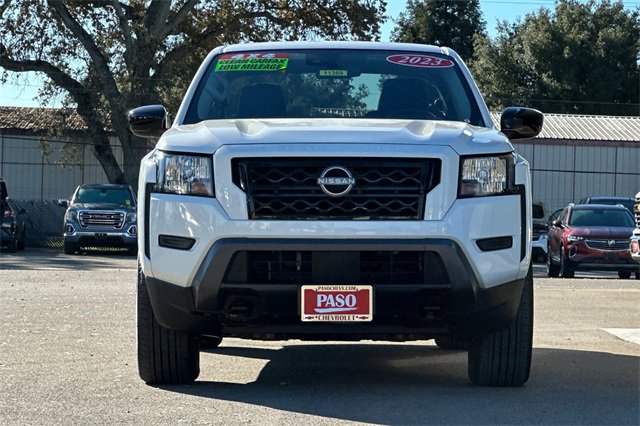 Used 2023 Nissan Frontier SV image 12