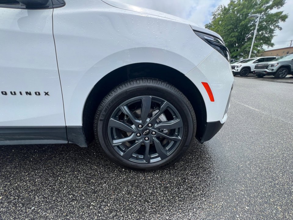 Used 2024 Chevrolet Equinox RS w/ RS Leather Package FWD image 25