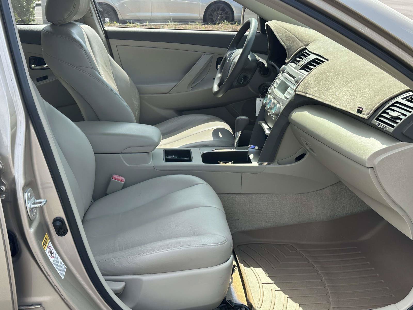 Used 2007 Toyota Camry CE FWD image 6