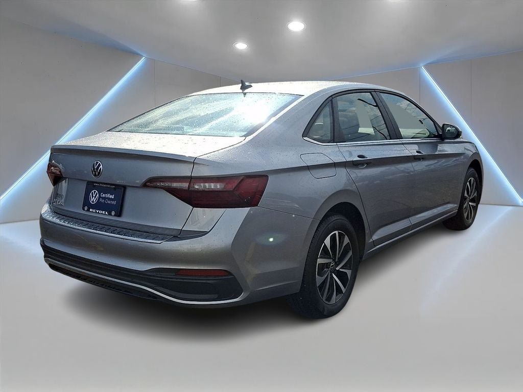 Certified 2023 Volkswagen Jetta S FWD image 4