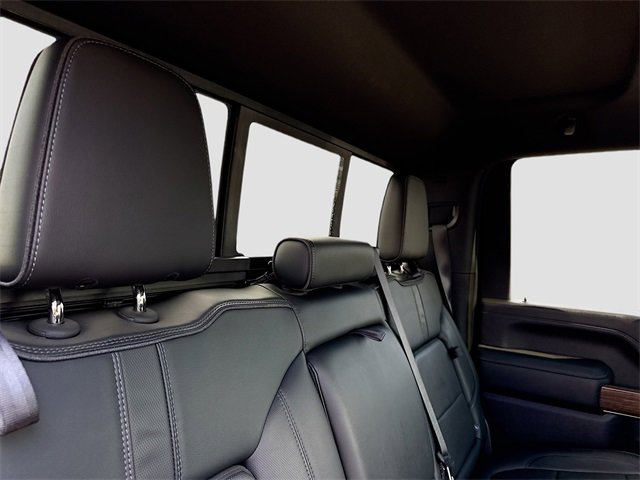 Used 2020 Chevrolet Silverado 2500 High Country image 31