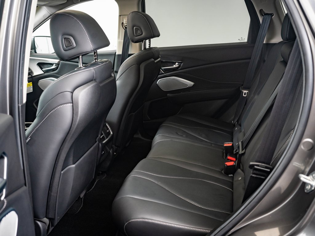 Certified 2025 Acura RDX w/ Technology Package image 36