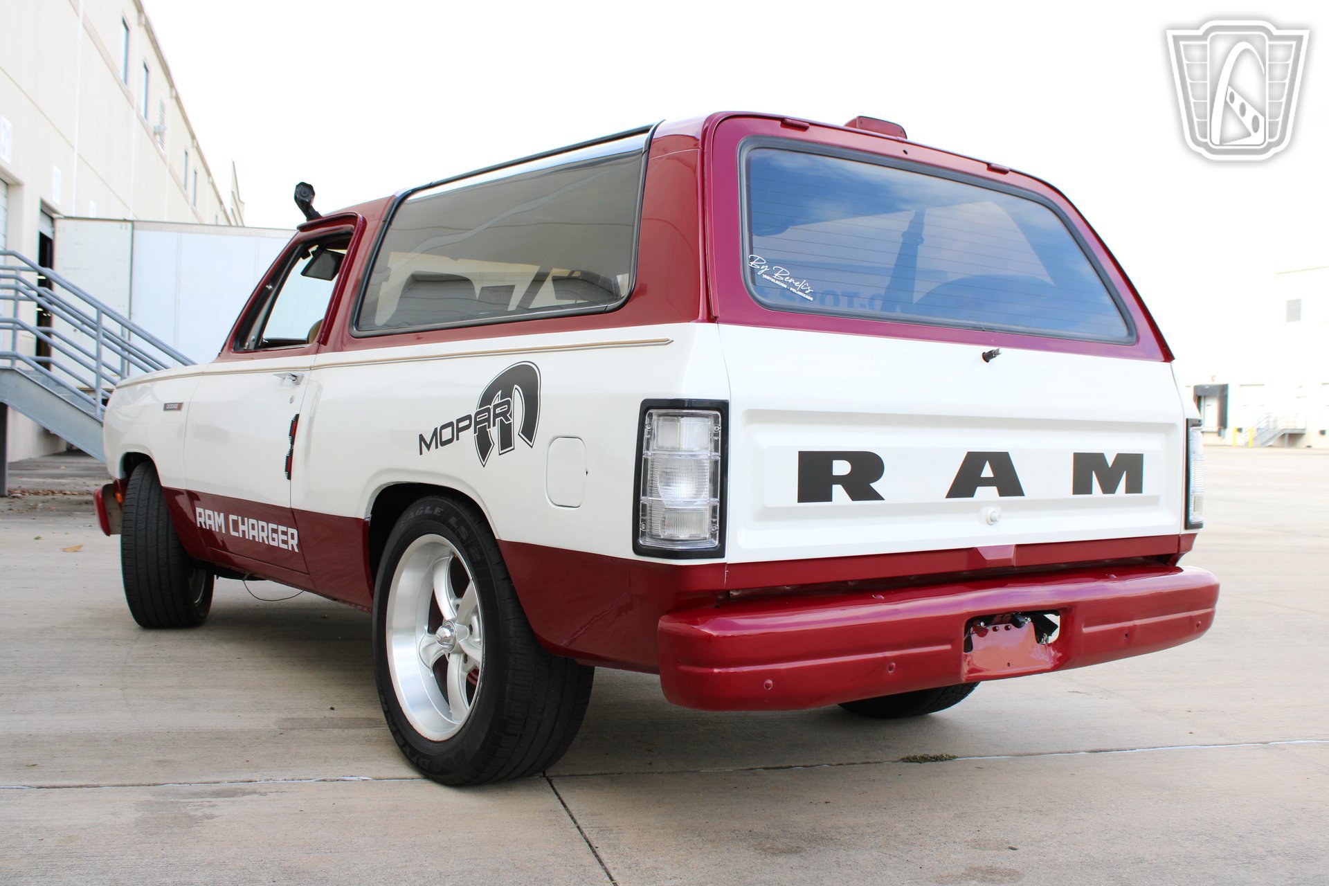 Used 1992 Dodge Ramcharger 2WD image 25