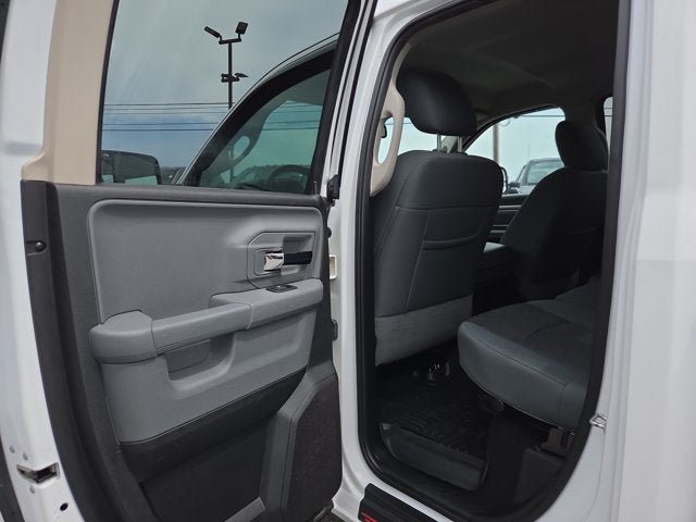 Used 2020 RAM 1500 Classic Warlock AWD/4WD image 10