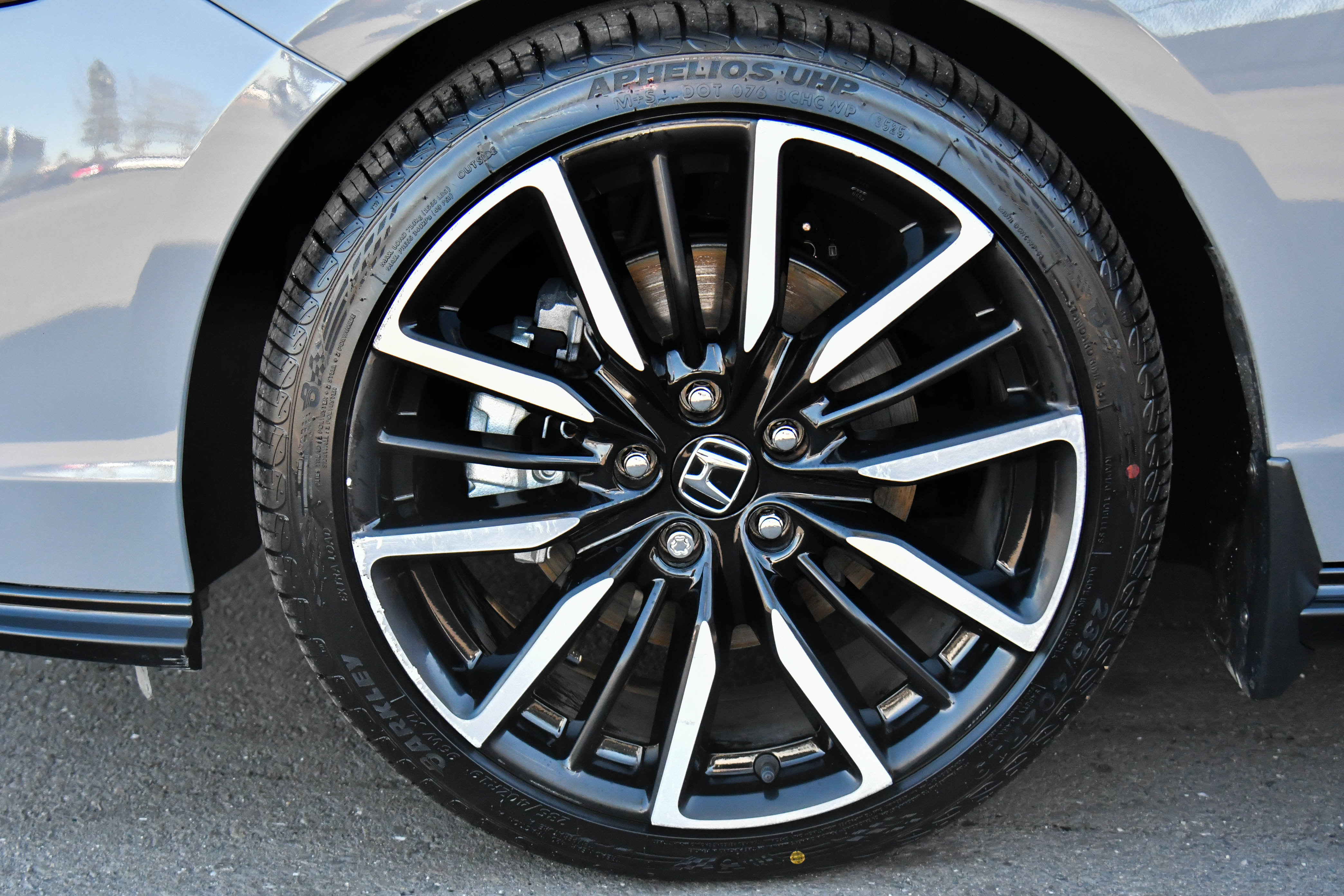 Used 2023 Honda Accord Touring image 12