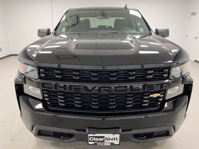 Used 2022 Chevrolet Silverado 1500 Custom AWD/4WD image 3