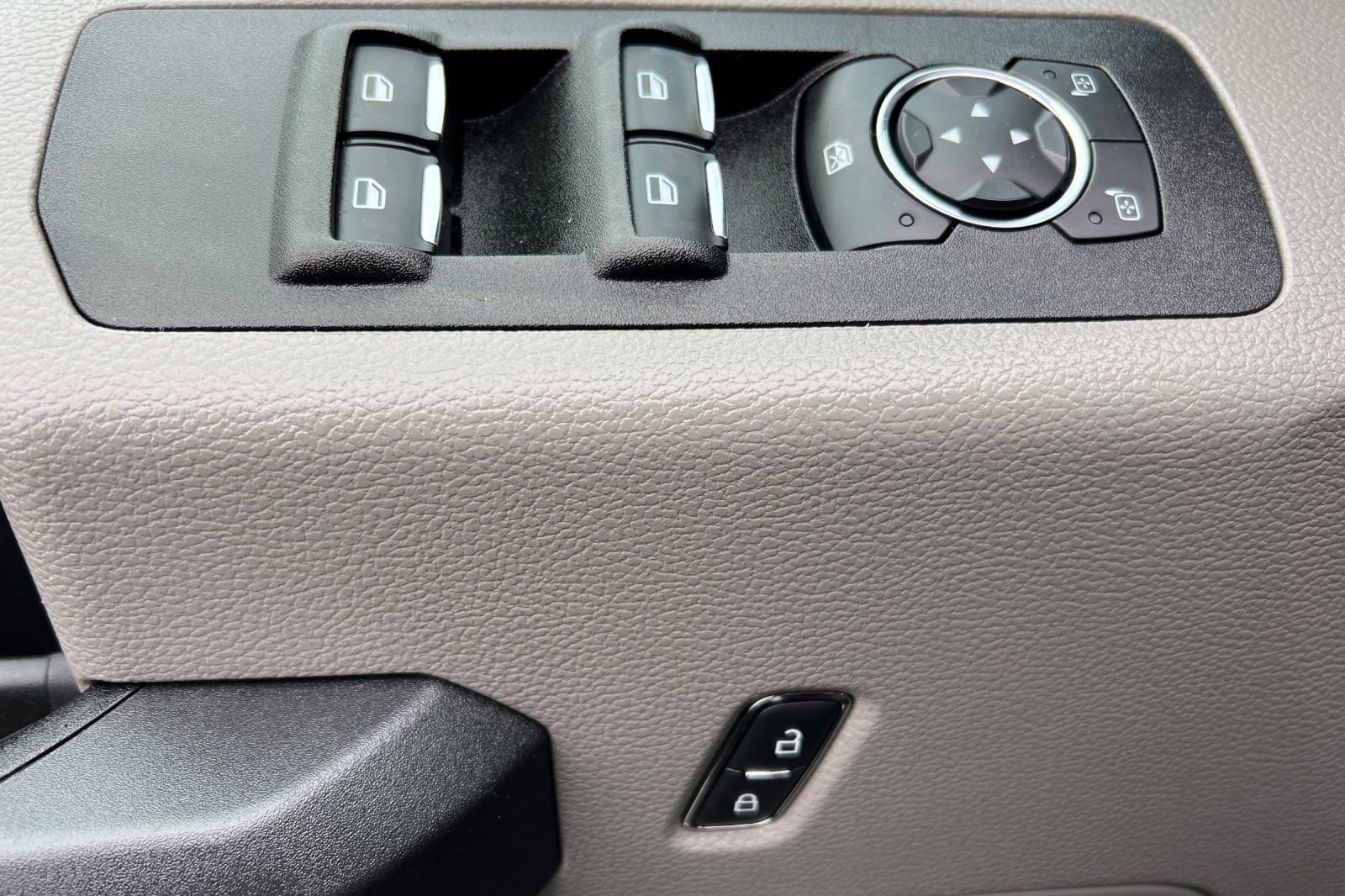 Used 2019 Ford F150 XL w/ Equipment Group 101A Mid image 11