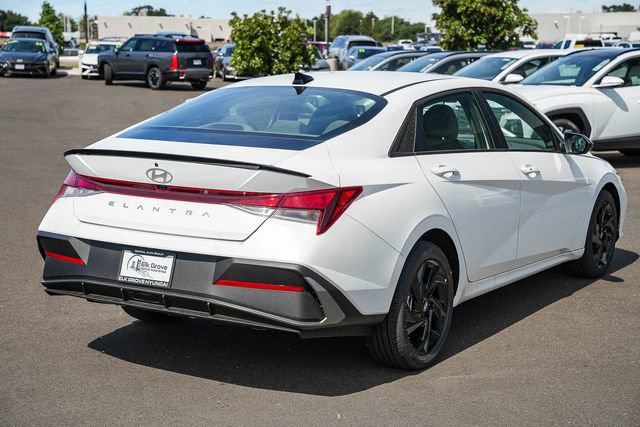 New 2026 Hyundai Elantra Sport FWD image 5