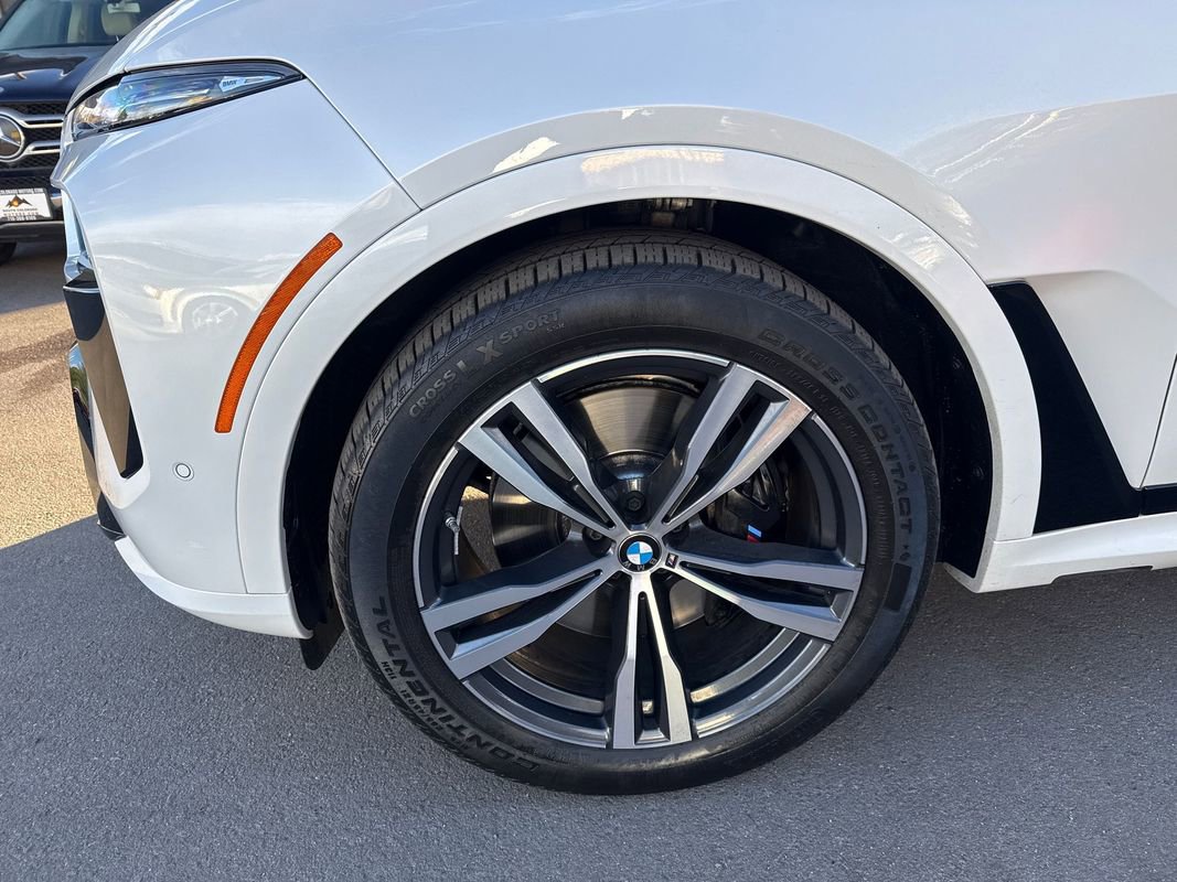 Used 2024 BMW X7 M60i w/ Executive Package image 10