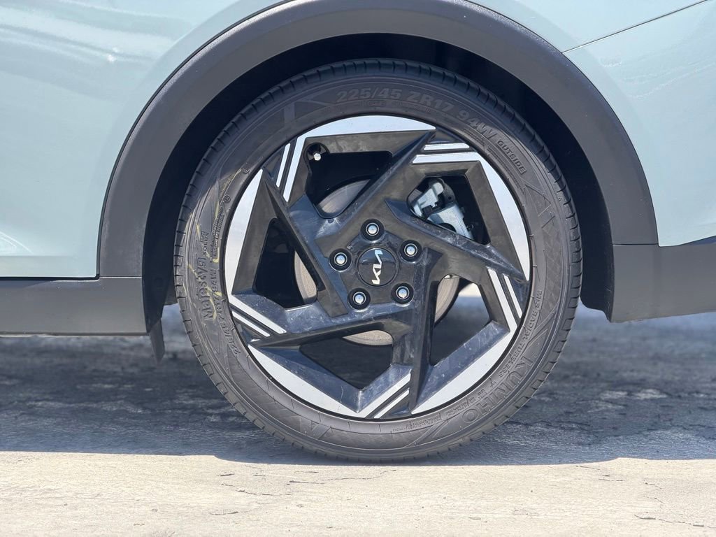 Used 2025 Kia K4 EX FWD image 2