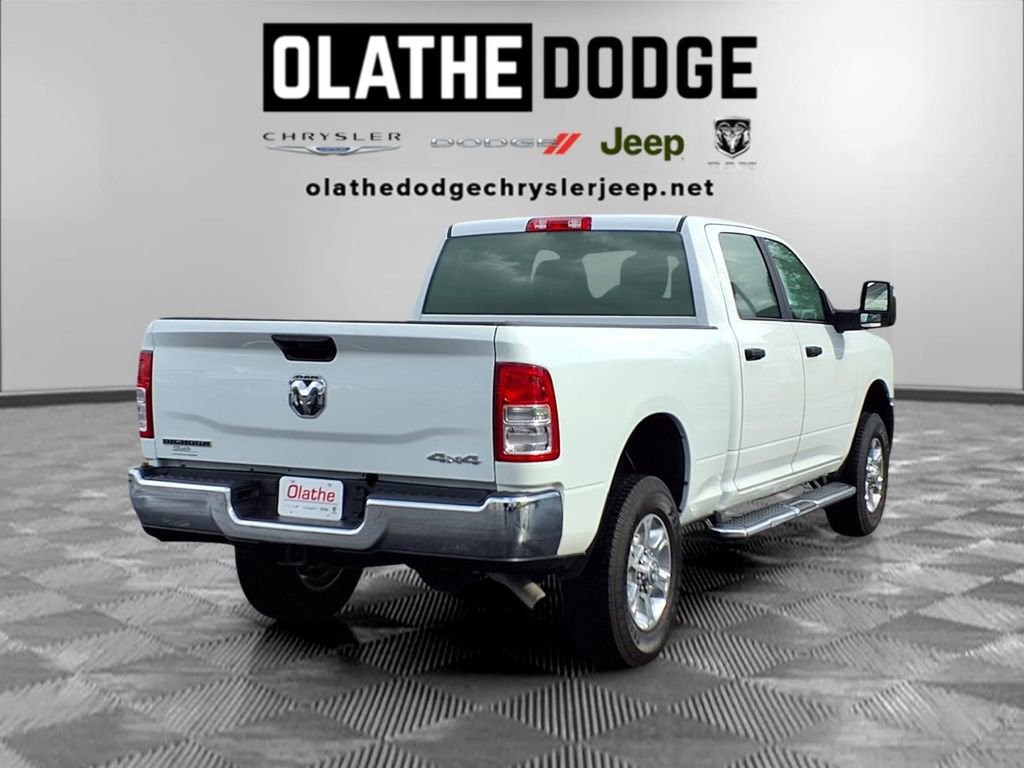 Used 2024 RAM 2500 Big Horn w/ Bed Utility Group image 29