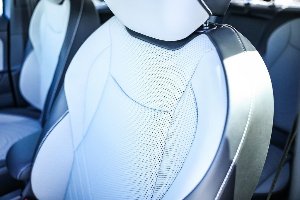 New 2026 Volkswagen Tiguan SE R-Line image 40