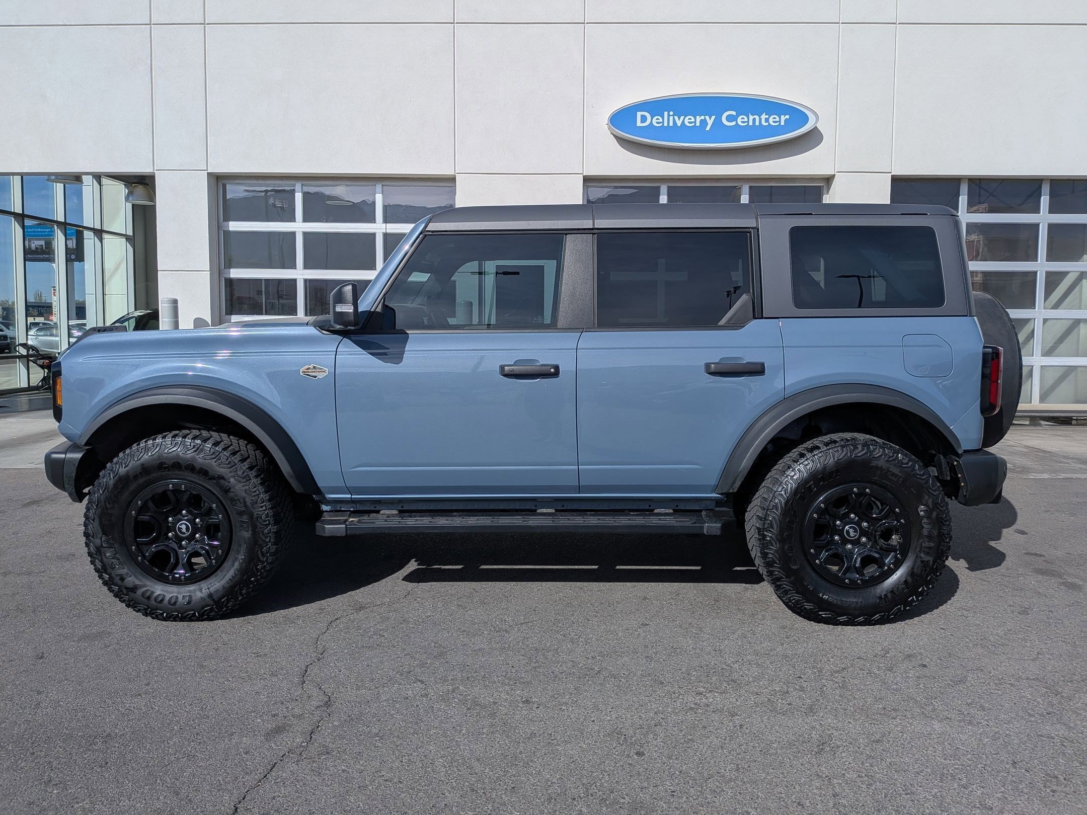 Used 2023 Ford Bronco Wildtrak image 10