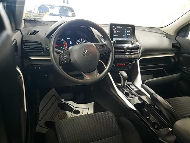 Used 2024 Mitsubishi Eclipse Cross LE AWD/4WD image 5