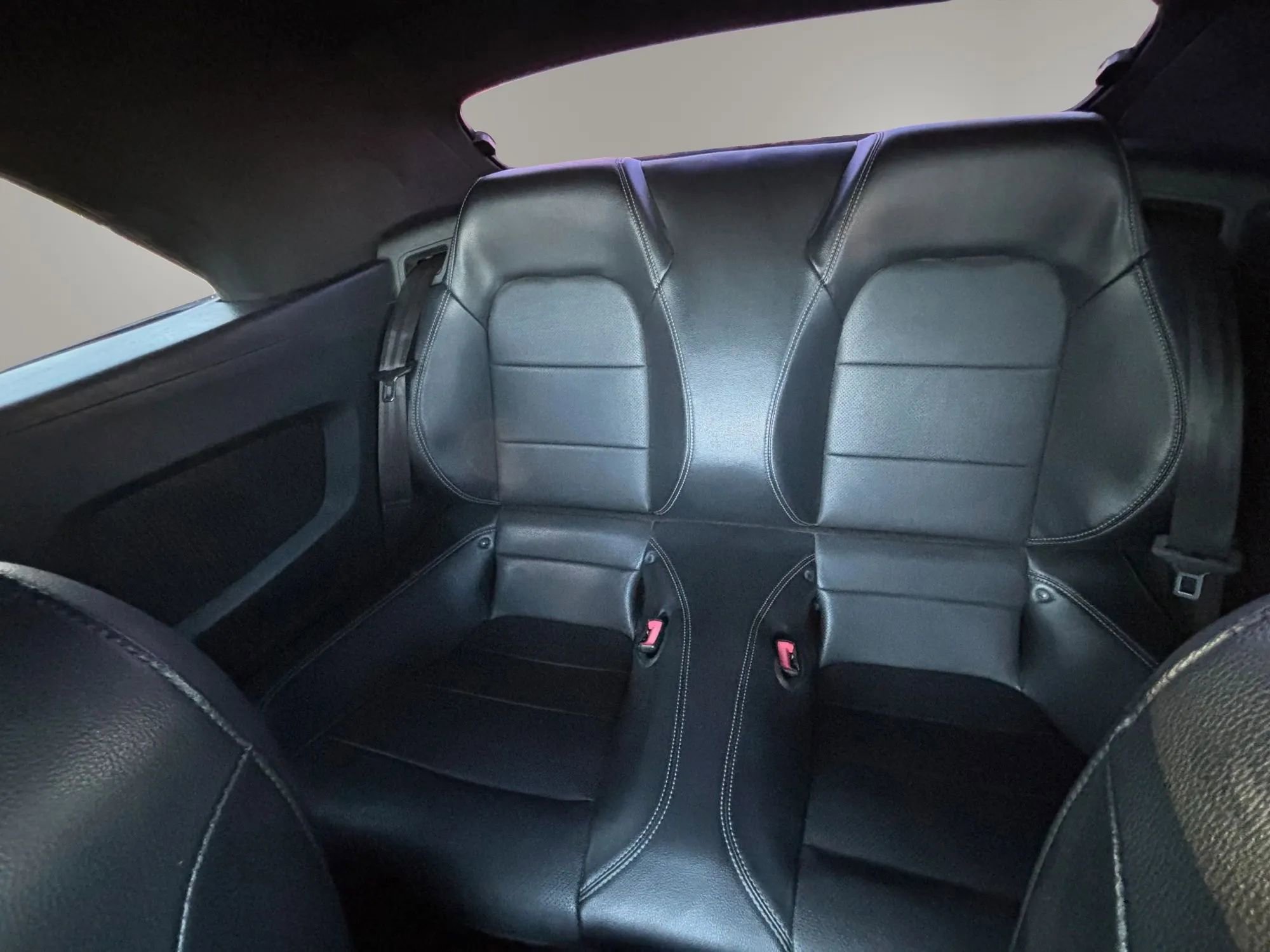 Used 2020 Ford Mustang Premium image 27