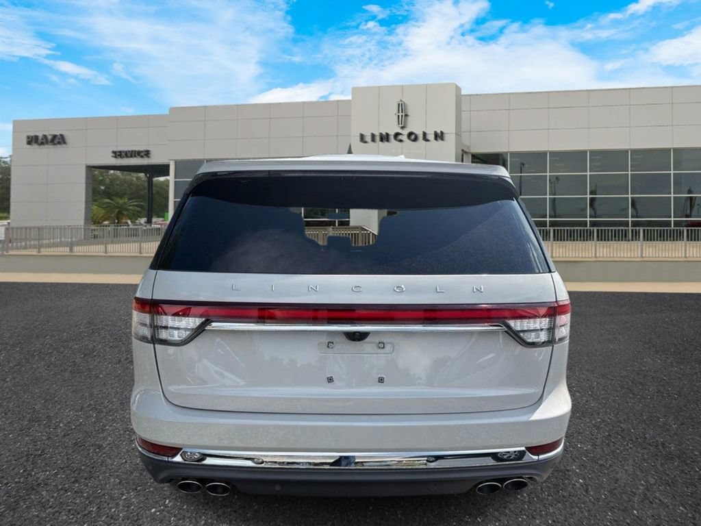 Certified 2022 Lincoln Aviator Reserve w/ Equipment Group 201A RWD image 4