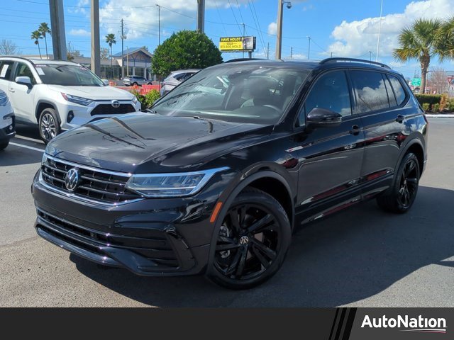Used 2023 Volkswagen Tiguan SE R-Line