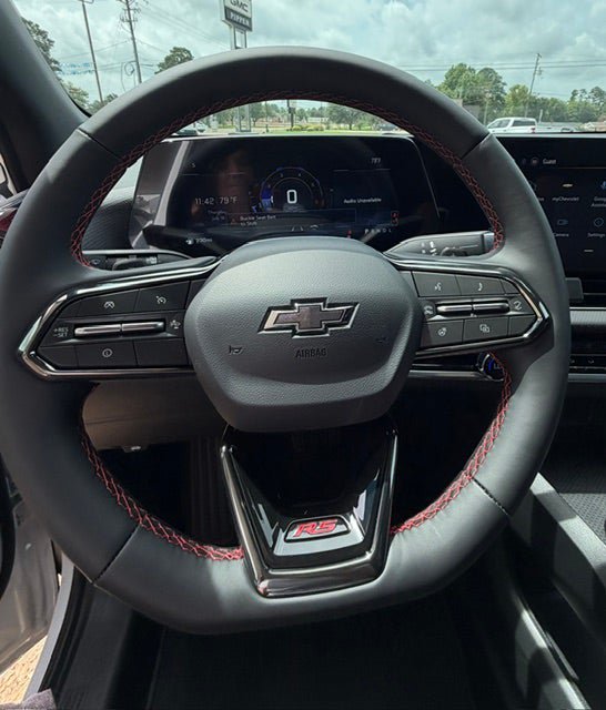 New 2027 Chevrolet Equinox RS w/ Safety and Technology Package FWD image 10