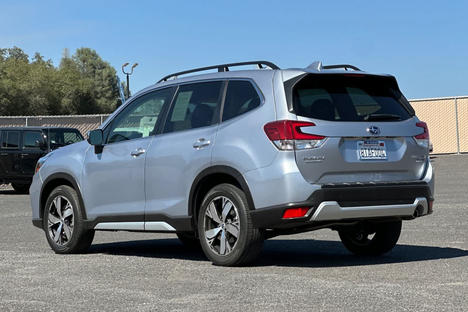 Used 2020 Subaru Forester Touring AWD/4WD image 5