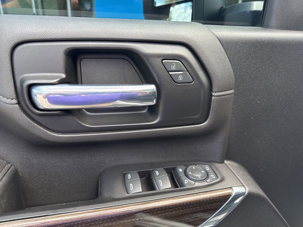 Used 2022 Chevrolet Silverado 2500 LT w/ All Star Edition image 17