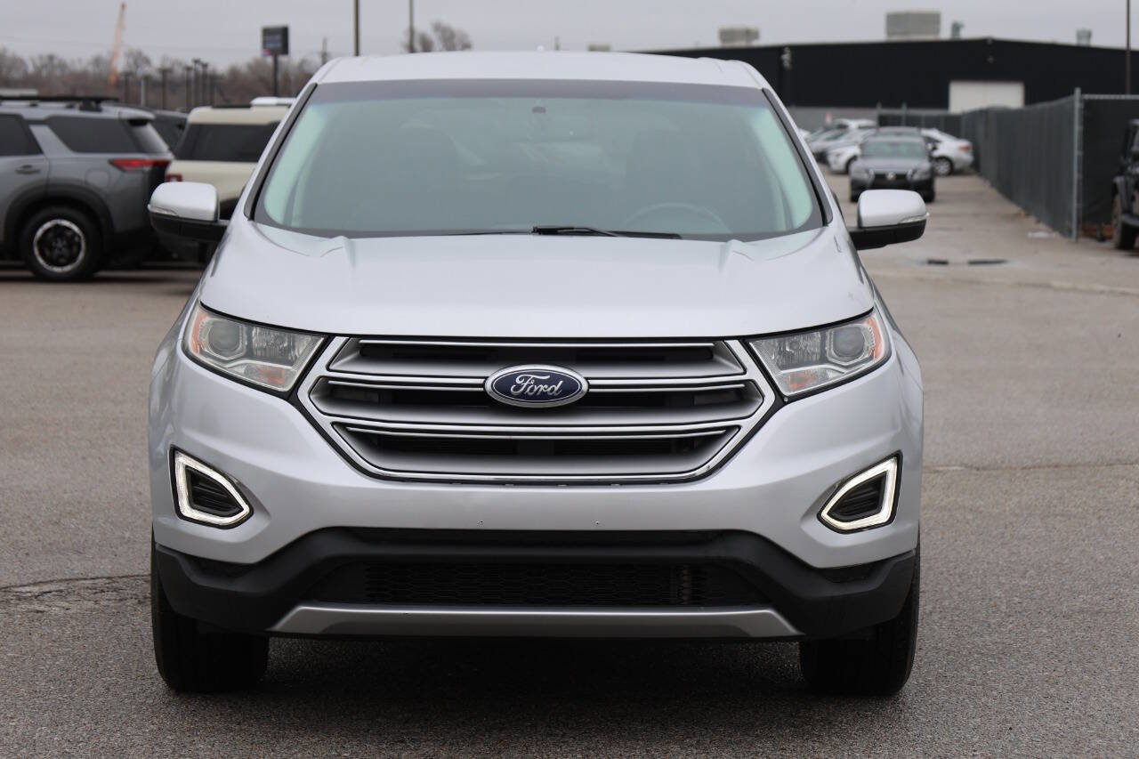 Used 2016 Ford Edge SEL w/ Equipment Group 201A image 2