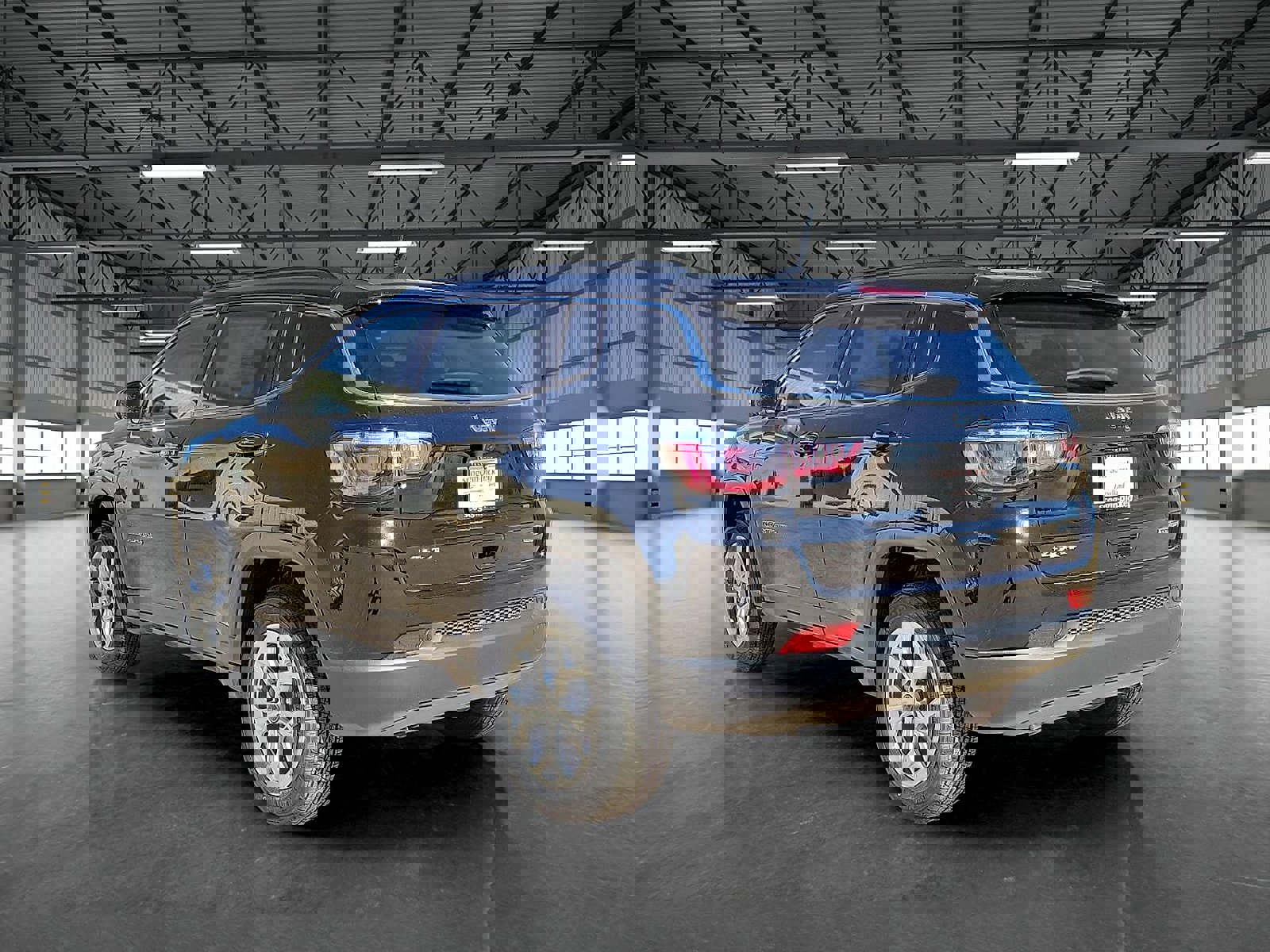 New 2025 Jeep Compass Latitude image 3