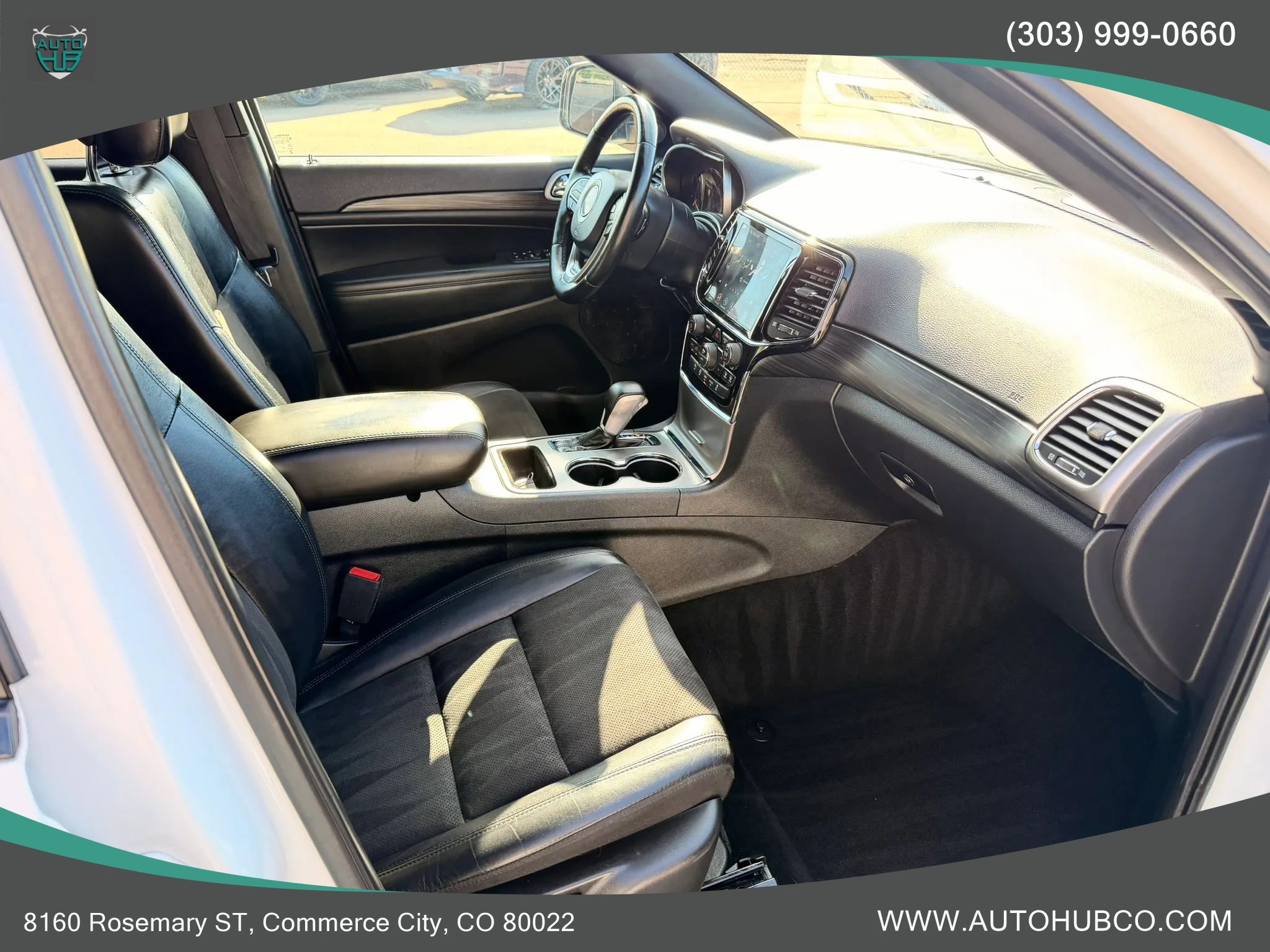 Used 2020 Jeep Grand Cherokee Altitude AWD/4WD image 12