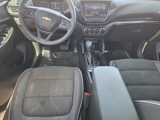 Used 2021 Chevrolet TrailBlazer LT w/ Convenience Package FWD image 29