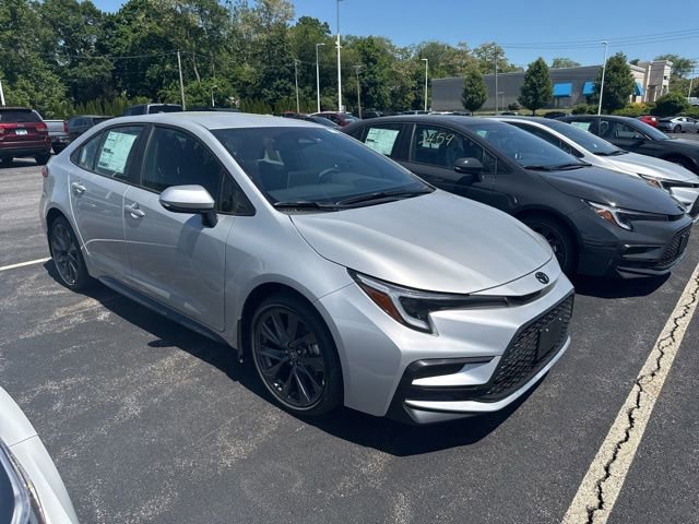 New 2026 Toyota Corolla SE FWD image 1