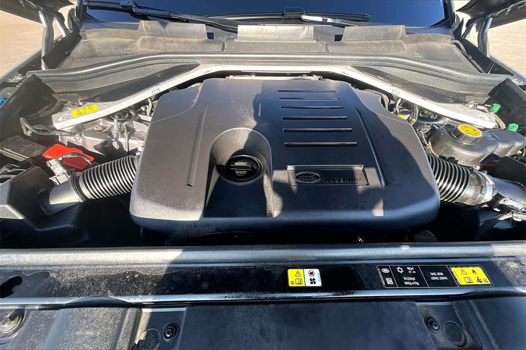 Certified 2023 Land Rover Range Rover Sport SE Dynamic image 9