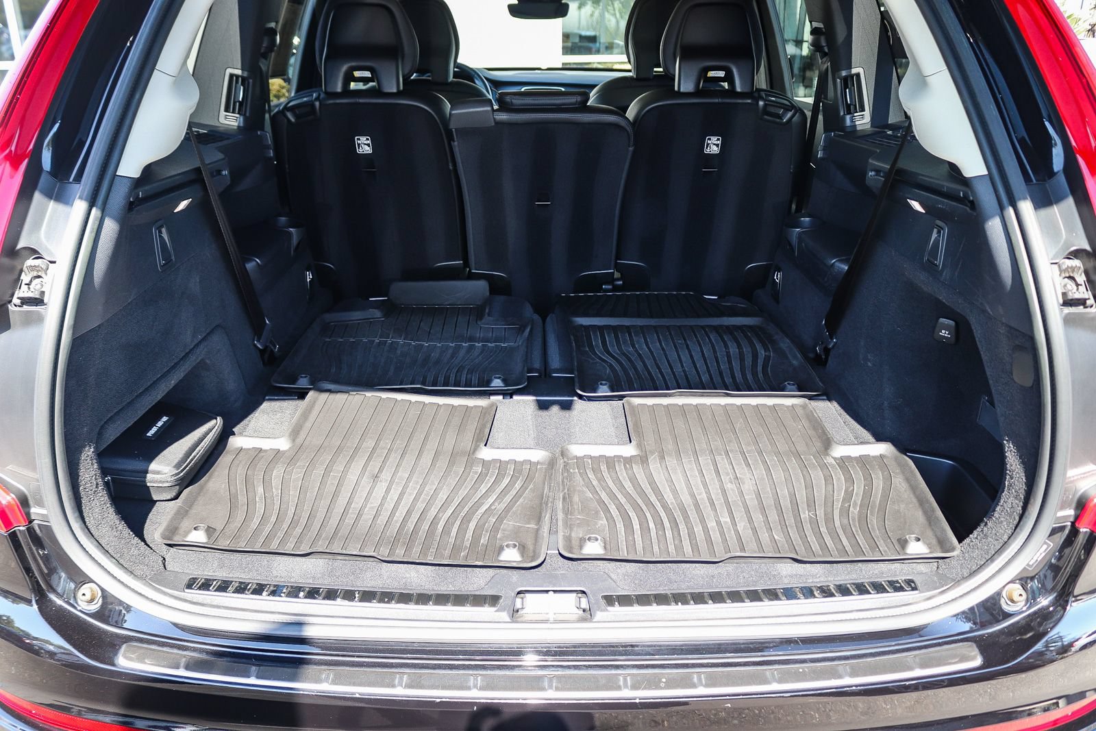 Used 2023 Volvo XC90 B5 Core w/ Protection Package Premier AWD/4WD image 30