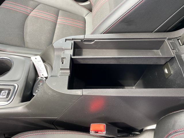 Used 2023 Chevrolet Equinox RS w/ LPO, Floor Liner Package FWD image 14