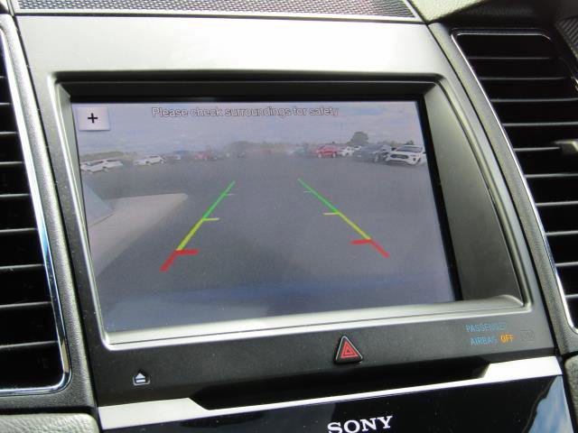 Certified 2019 Ford Taurus SHO w/ Driver Assist Package image 25