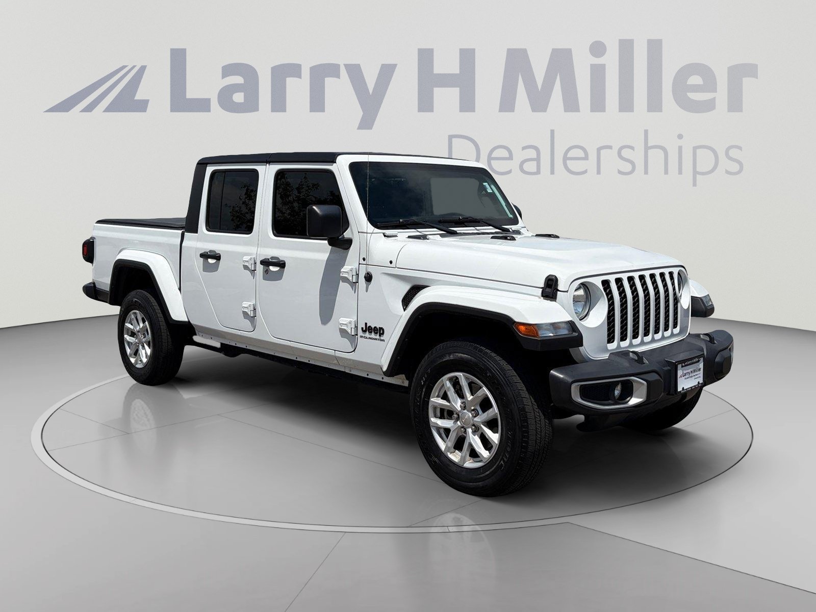 Used 2023 Jeep Gladiator Sport AWD/4WD image 8