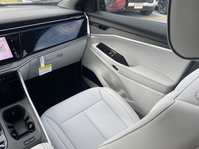 New 2025 Jeep Wagoneer S Limited image 38