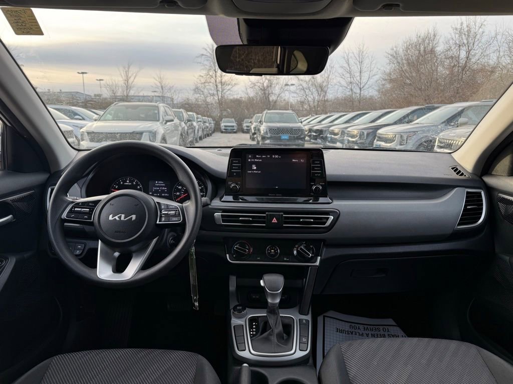 Certified 2023 Kia Seltos LX image 27